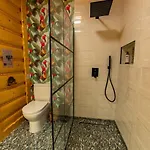 Pod Kogutem I Sowa - Bio Wioska Z Domkami Premium W Goralskim Stylu Vip * Postołowo