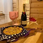 Pod Kogutem I Sowa - Bio Wioska Z Domkami Premium W Goralskim Stylu Vip Landsted *