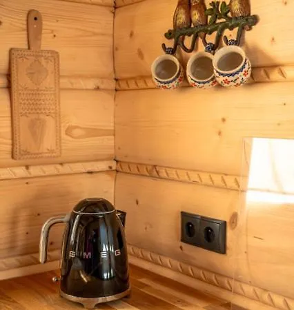 Landhuis Pod Kogutem I Sowa - Bio Wioska Z Domkami Premium W Goralskim Stylu Dla Doroslych