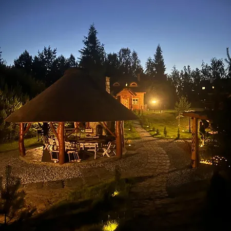 Landhuis Pod Kogutem I Sowa - Bio Wioska Z Domkami Premium W Goralskim Stylu Dla Doroslych