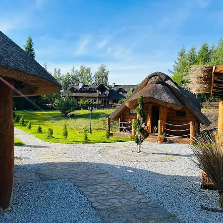 Pod Kogutem I Sowa - Bio Wioska Z Domkami Premium W Goralskim Stylu Dla Doroslych