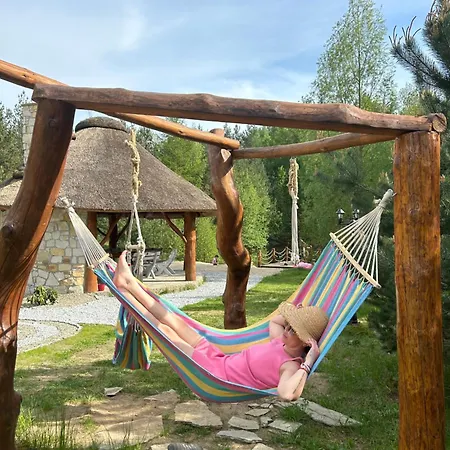 Pod Kogutem I Sowa - Bio Wioska Z Domkami Premium W Goralskim Stylu Vip