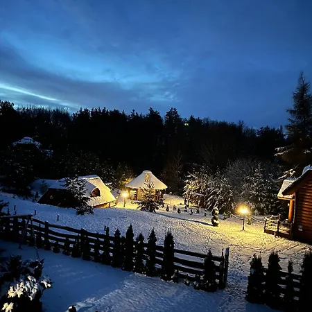 Lantställe Pod Kogutem I Sowa - Bio Wioska Z Domkami Premium W Goralskim Stylu Vip Postołowo