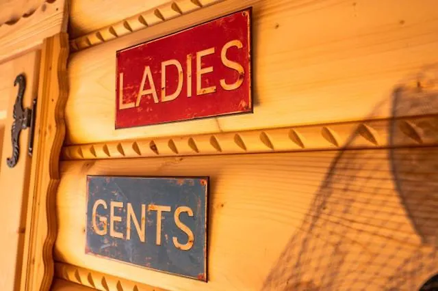 Pod Kogutem I Sowa - Bio Wioska Z Domkami Premium W Goralskim Stylu Vip Lantställe *