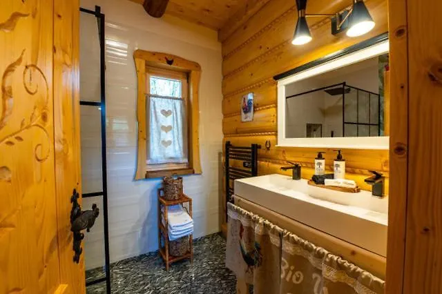 Pod Kogutem I Sowa - Bio Wioska Z Domkami Premium W Goralskim Stylu Vip *