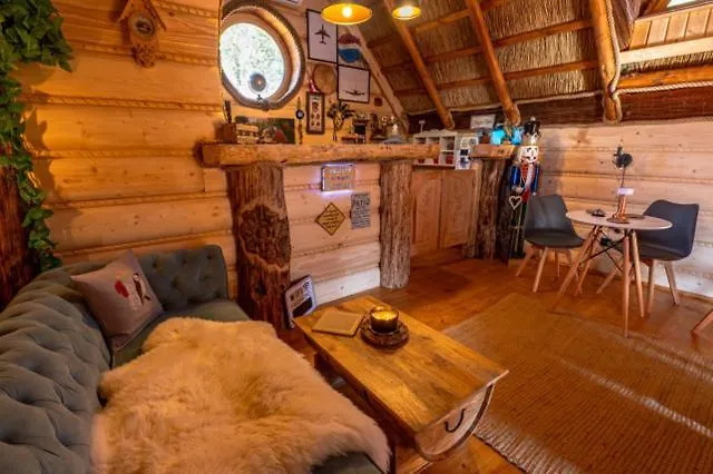 Pod Kogutem I Sowa - Bio Wioska Z Domkami Premium W Goralskim Stylu Vip *